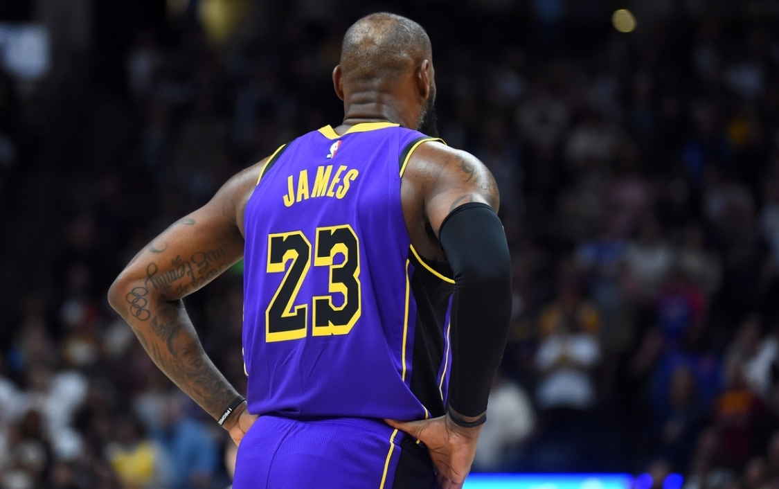 开云在线-詹姆斯还希望能够争冠！也知道自己还能保持好几年高水平状态！