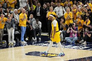 开云娱乐-名记：特纳4年1.07亿很合理 若字母走了雄鹿还能把他卖给湖勇等队