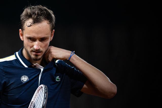 开云官网-“红土天残”草地也不灵 梅德维德夫全面性四小垫底